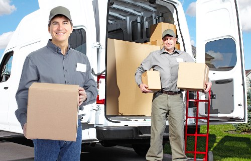Storage and transport support for flat removals in Plaistow